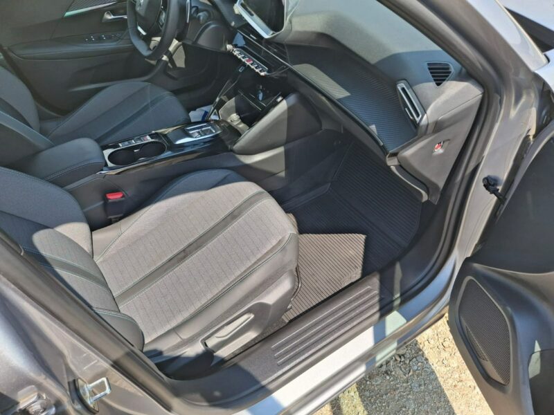 Peugeot 2008 II (2019-)