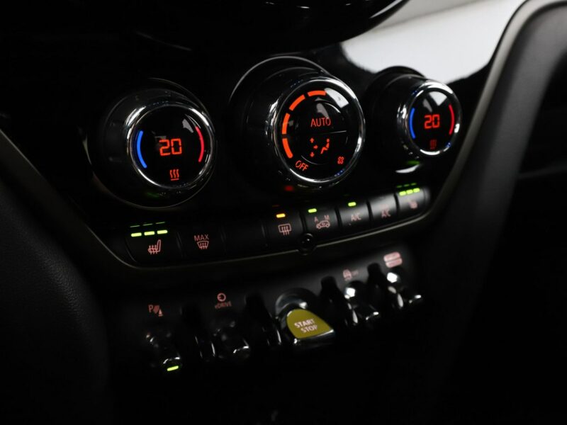Mini Countryman FV23% Cooper S E Hybrid ALL4 Navi Tempomat Grzane Fotele Kamera LED