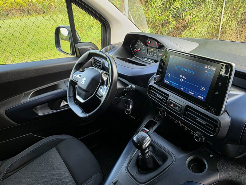Peugeot RIFTER serwis ASO, L2, 7-osobowy