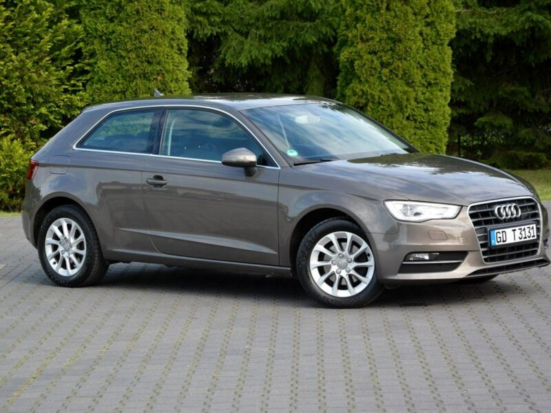 Audi A3 1.6TDI(105KM) bi-xenon Ledy Navi Parktronic Klimatronik Alu16" 8V (2012-)