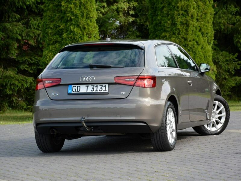 Audi A3 1.6TDI(105KM) bi-xenon Ledy Navi Parktronic Klimatronik Alu16" 8V (2012-)