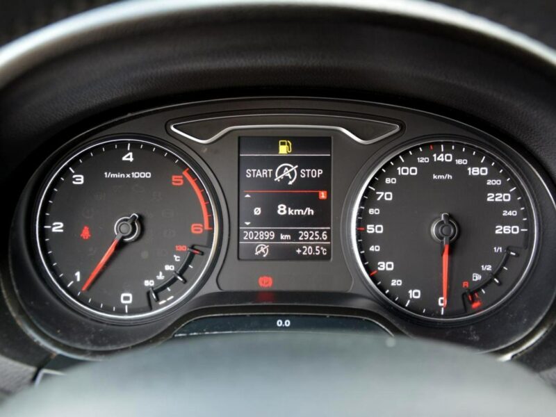 Audi A3 1.6TDI(105KM) bi-xenon Ledy Navi Parktronic Klimatronik Alu16" 8V (2012-)