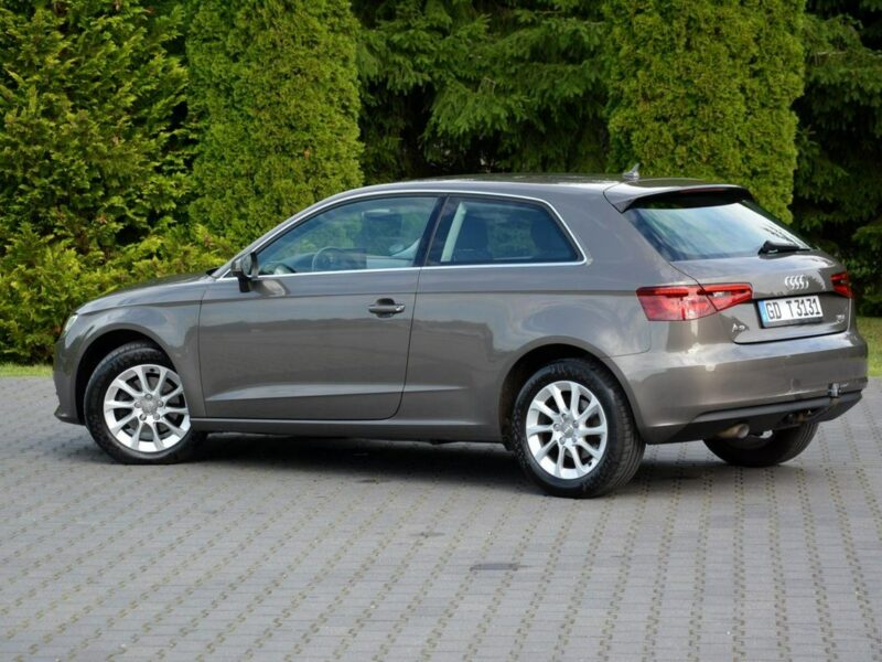 Audi A3 1.6TDI(105KM) bi-xenon Ledy Navi Parktronic Klimatronik Alu16" 8V (2012-)