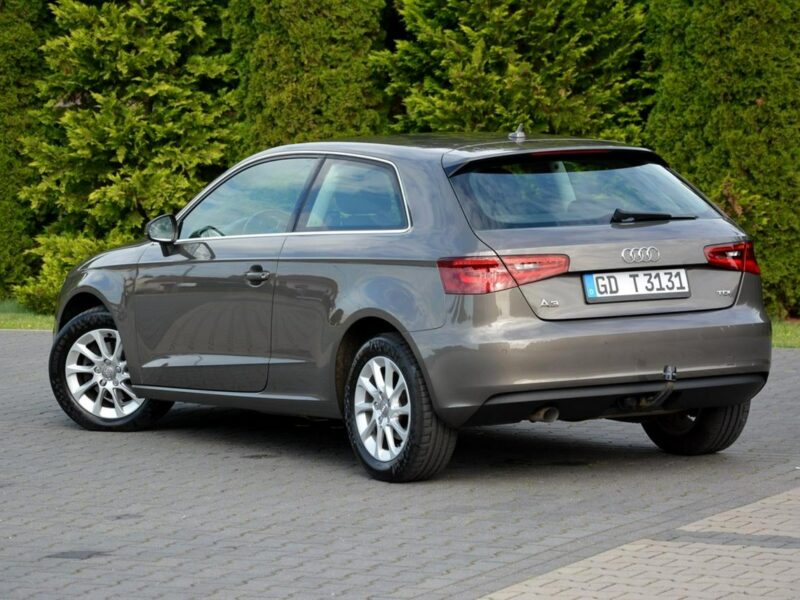 Audi A3 1.6TDI(105KM) bi-xenon Ledy Navi Parktronic Klimatronik Alu16" 8V (2012-)