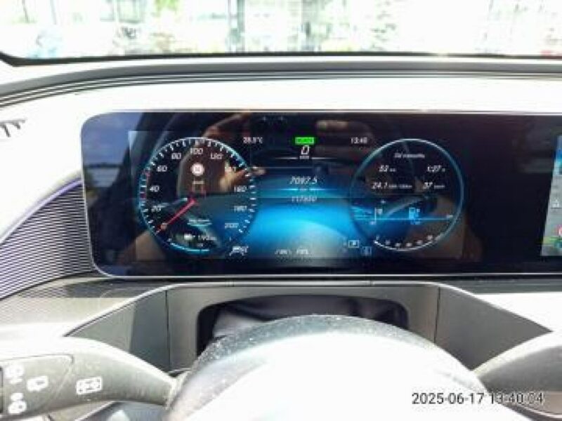 Mercedes EQC