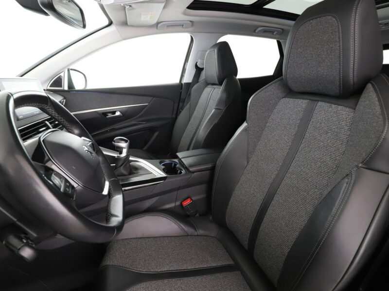 Peugeot 3008 navi virtual cocpit półskóra panorama kamera i czujniki parkowania II (2016-)