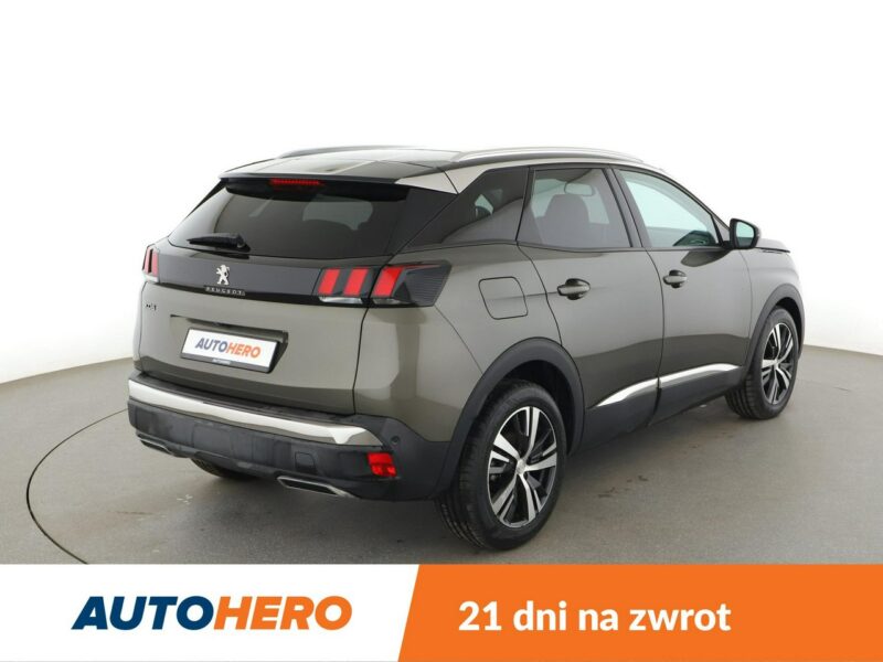 Peugeot 3008 navi virtual cocpit półskóra panorama kamera i czujniki parkowania II (2016-)