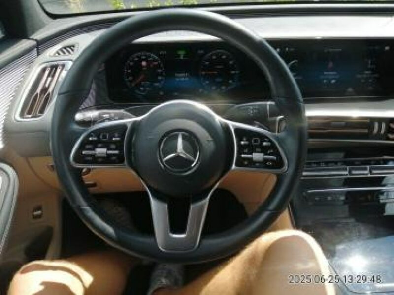 Mercedes EQC