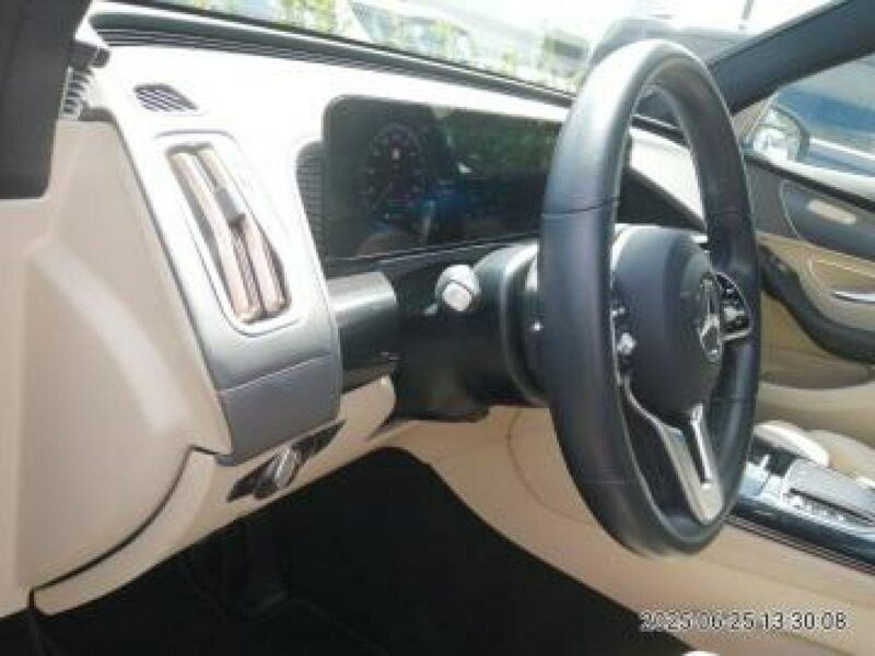 Mercedes EQC