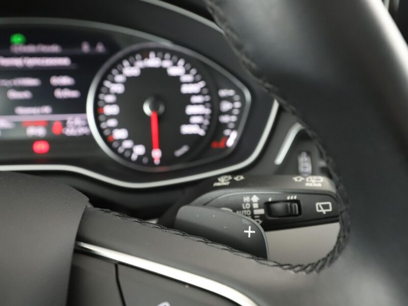 Audi A4 Allroad Allroad EU mHEV quattro S-Tronic navi PDC grzane fotele ACC hak
