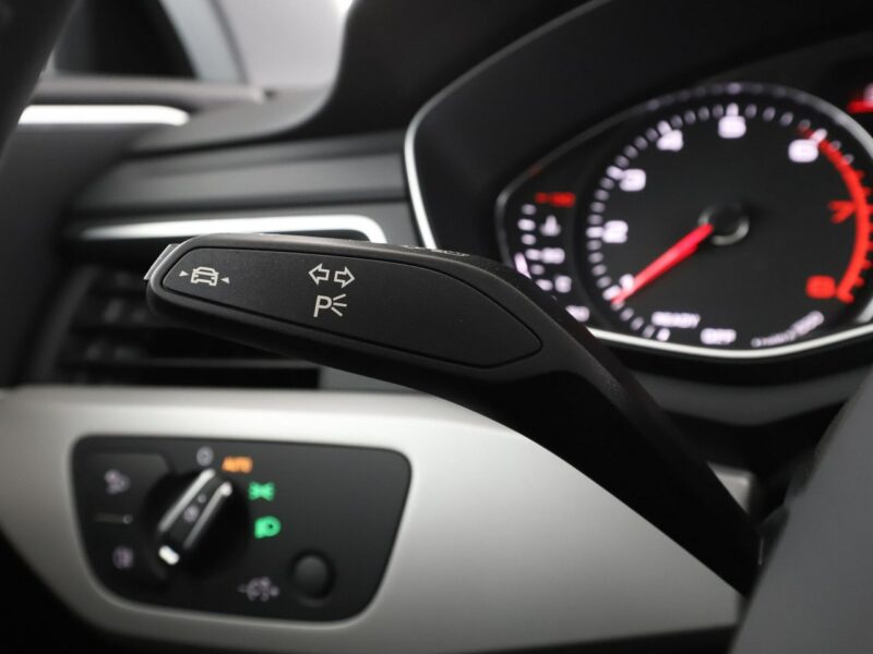 Audi A4 Allroad Allroad EU mHEV quattro S-Tronic navi PDC grzane fotele ACC hak