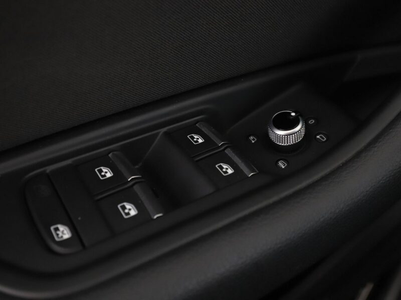 Audi A4 Allroad Allroad EU mHEV quattro S-Tronic navi PDC grzane fotele ACC hak