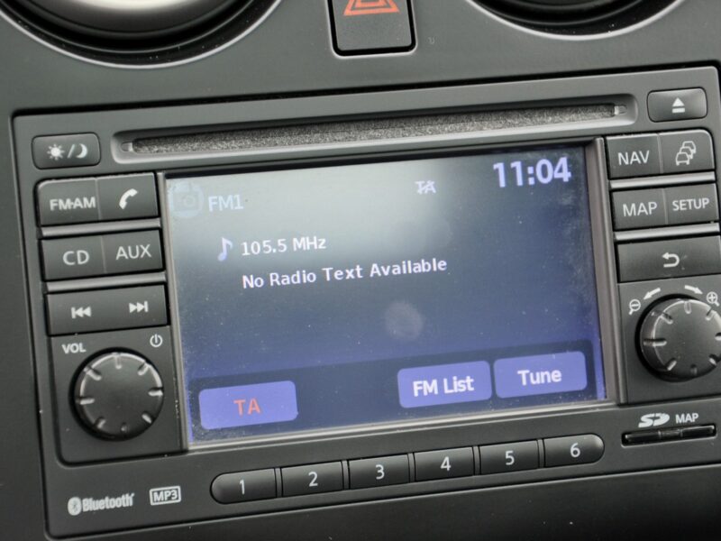 Nissan Qashqai 2,0i 141KM Tekna/Bose/Xenon/Alufelgi/Panorama/Navi/Serwis/Model2011 I (2007-2013)