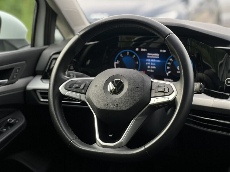 Volkswagen Golf Salon Polska Poleasingowy I właściciel Serwis ASO VAT 23% Bezwypadkowy VIII (2020-)
