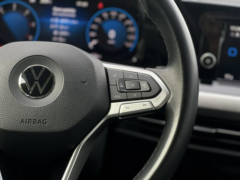 Volkswagen Golf Salon Polska Poleasingowy I właściciel Serwis ASO VAT 23% Bezwypadkowy VIII (2020-)
