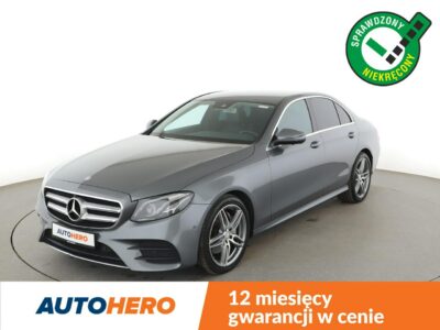 Mercedes E 200 półskóra navi full LEDel. sterowane i grzane fotele kamera i czujniki W213 (2016-)