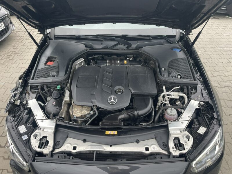 Mercedes E 300 E300DE Plug-In Kamera Podgrzewanie Skóra 306KM W213 (2016-)