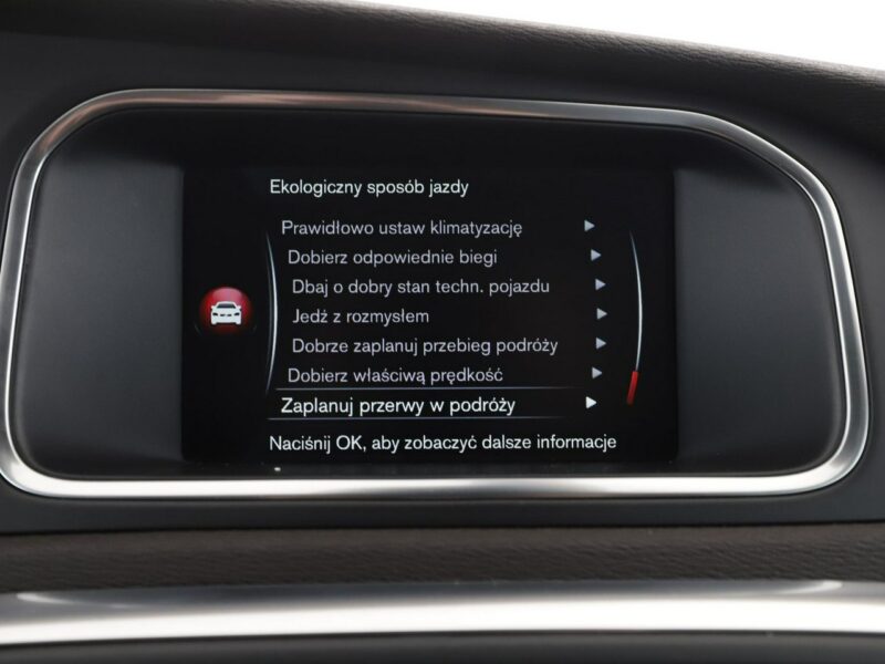Volvo V40 xenon skóra el. sterowane i ogrzewane fotele z pamięcia kamera II (2012-)