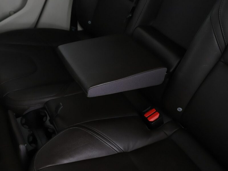 Volvo V40 xenon skóra el. sterowane i ogrzewane fotele z pamięcia kamera II (2012-)