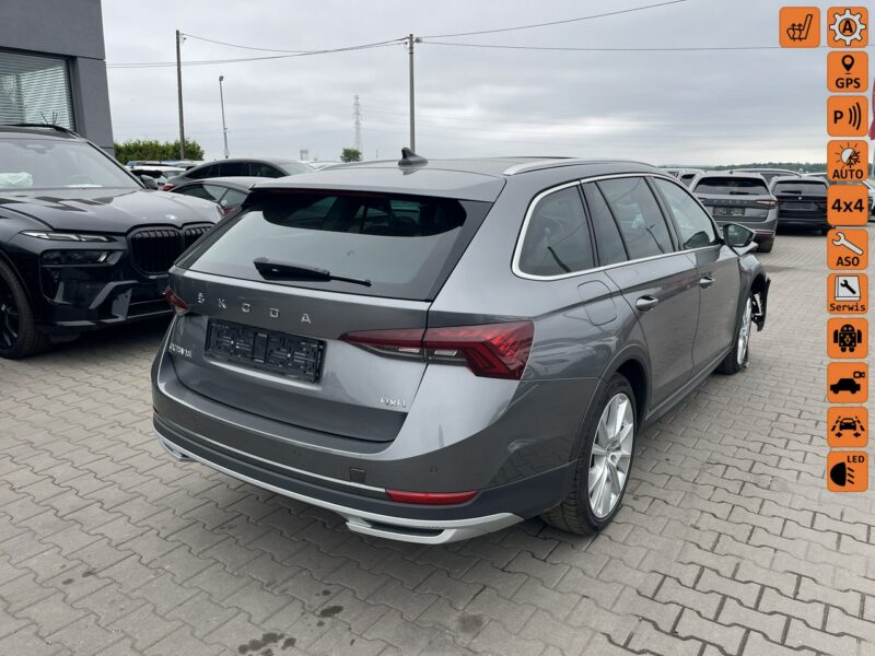 Škoda Octavia Octavia Scout 4x4 Panorama Automat 200KM IV (2020-)