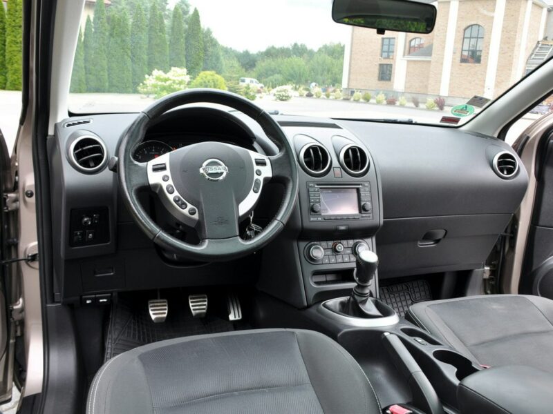 Nissan Qashqai+2 2.0i(141KM)*Lift*Duża Navi*Kamera*7-Foteli*Klimatronik*Panorama*Alu18" I (2008-)