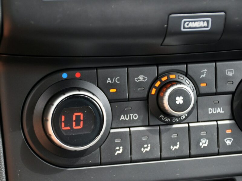 Nissan Qashqai+2 2.0i(141KM)*Lift*Duża Navi*Kamera*7-Foteli*Klimatronik*Panorama*Alu18" I (2008-)