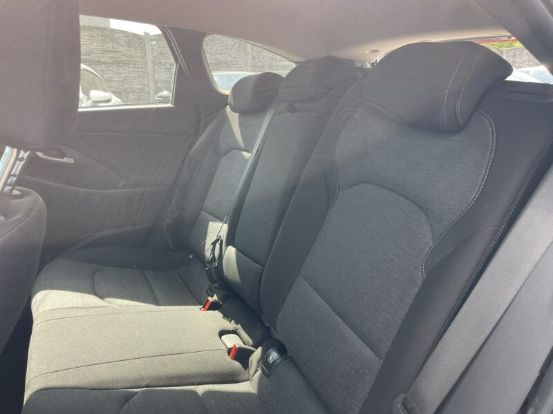 Hyundai i30 Podgrzewanie Klimatronik Kamera LED III (2017-)