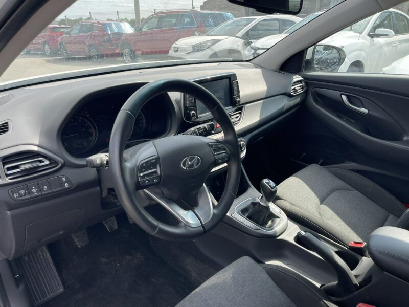Hyundai i30 Podgrzewanie Klimatronik Kamera LED III (2017-)