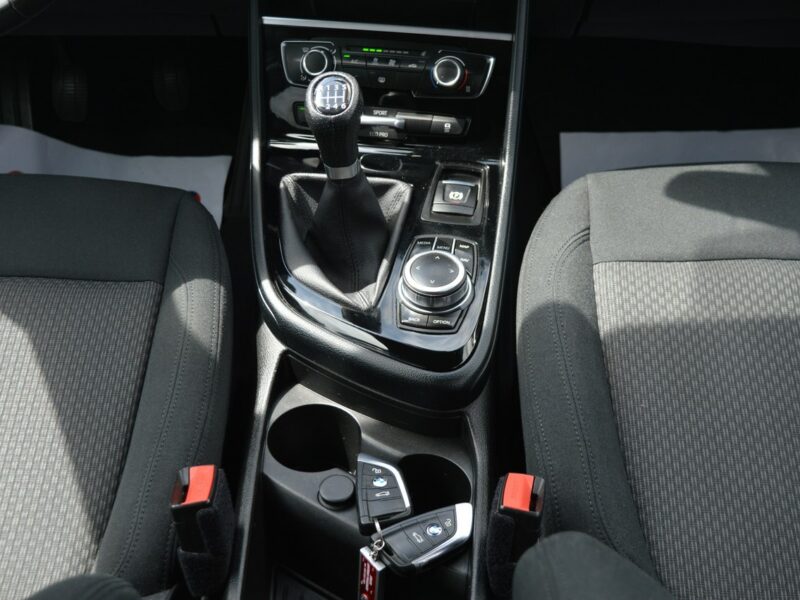 BMW 216 1.5d 100% bezwypadkowy Serwis Navi Bluetooth 157 tys.km. F45