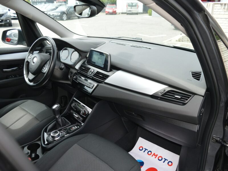 BMW 216 1.5d 100% bezwypadkowy Serwis Navi Bluetooth 157 tys.km. F45