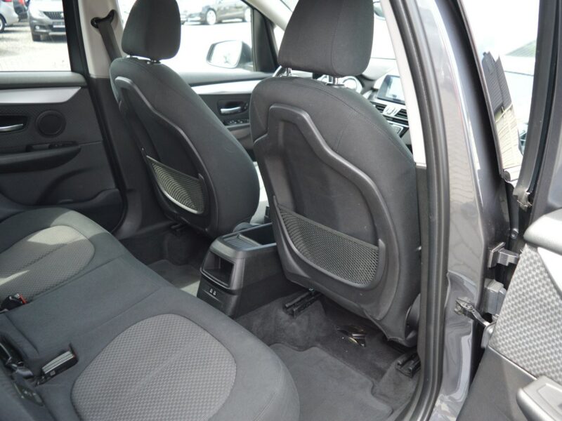 BMW 216 1.5d 100% bezwypadkowy Serwis Navi Bluetooth 157 tys.km. F45