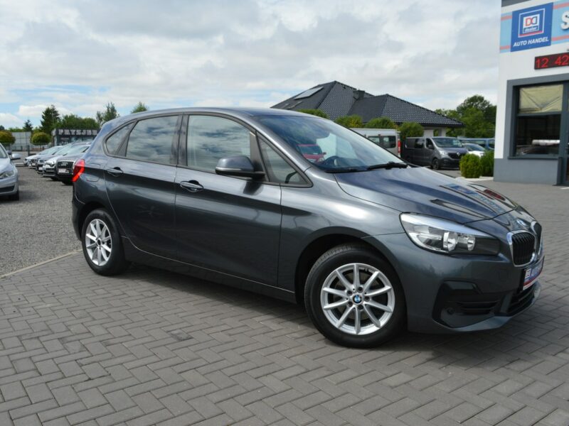 BMW 216 1.5d 100% bezwypadkowy Serwis Navi Bluetooth 157 tys.km. F45