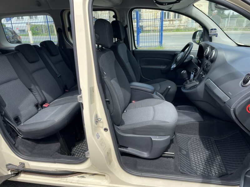 Mercedes Citan Tourer Mercedes Citan 7-osob przewozu Niepełnosprawnych inwalida rampa 2017