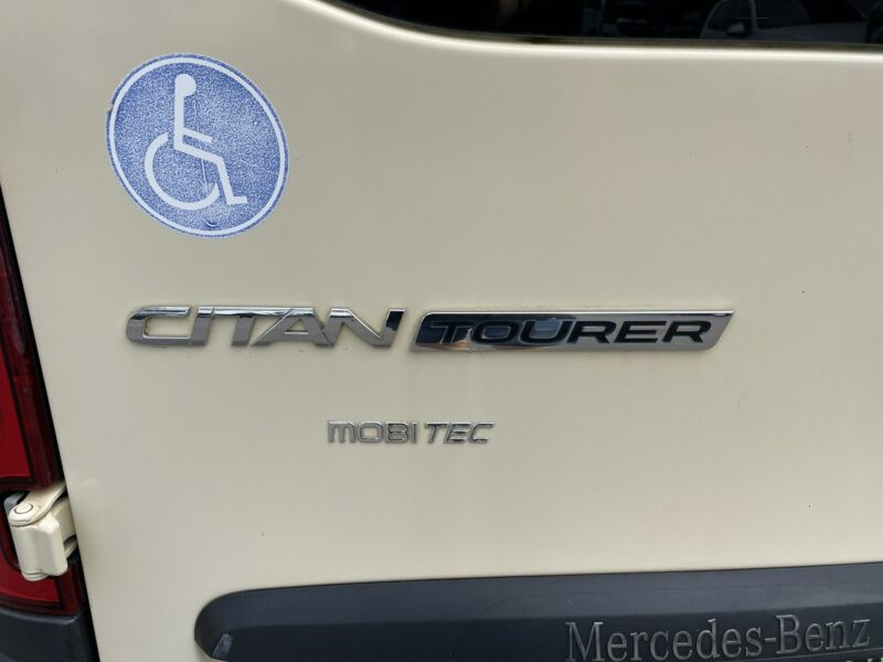 Mercedes Citan Tourer Mercedes Citan 7-osob przewozu Niepełnosprawnych inwalida rampa 2017