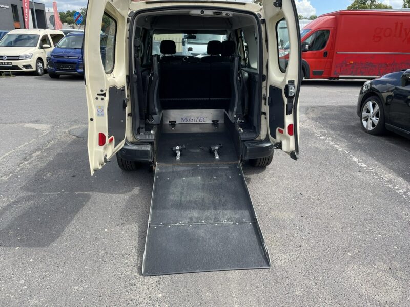 Mercedes Citan Tourer Mercedes Citan 7-osob przewozu Niepełnosprawnych inwalida rampa 2017