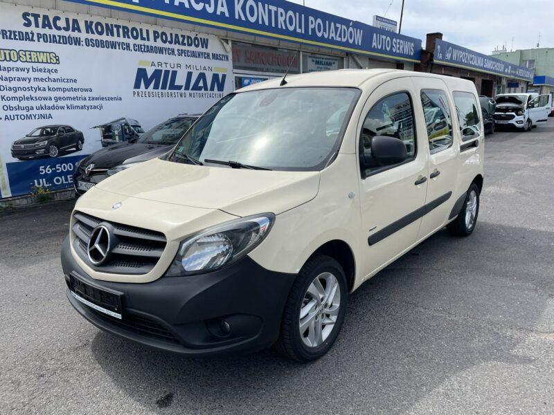 Mercedes Citan Tourer Mercedes Citan 7-osob przewozu Niepełnosprawnych inwalida rampa 2017