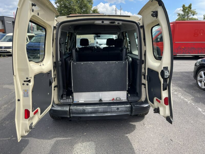 Mercedes Citan Tourer Mercedes Citan 7-osob przewozu Niepełnosprawnych inwalida rampa 2017