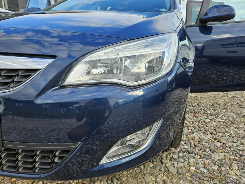 Opel Astra Opłacona Zdrowa Zadbana Serwisowana Bogata 1 WŁ Po Serwisie J (2009-2019)