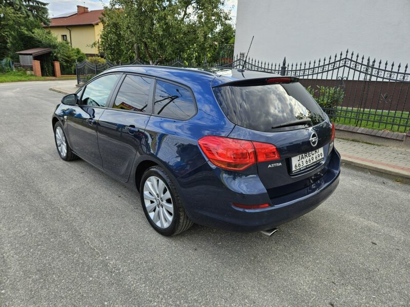Opel Astra Opłacona Zdrowa Zadbana Serwisowana Bogata 1 WŁ Po Serwisie J (2009-2019)