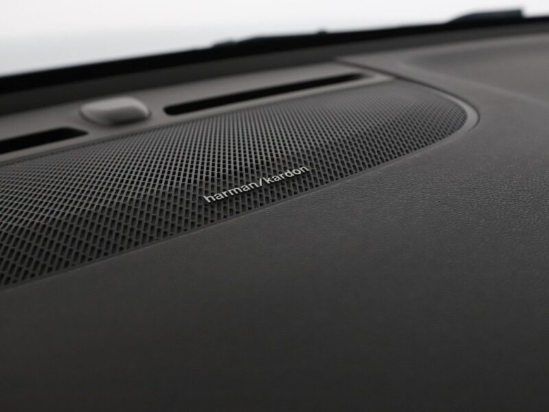 Volvo XC 40 PDC LED grzane fotele przód/tył tempomat navi bluetooth