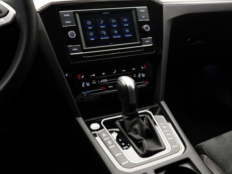 Volkswagen Passat 1.5 TSI DSG Elegance Tempomat ACC LED B8 (2014-2023)