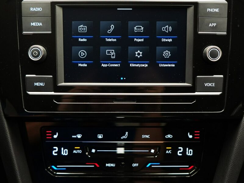 Volkswagen Passat 1.5 TSI DSG Elegance Tempomat ACC LED B8 (2014-2023)