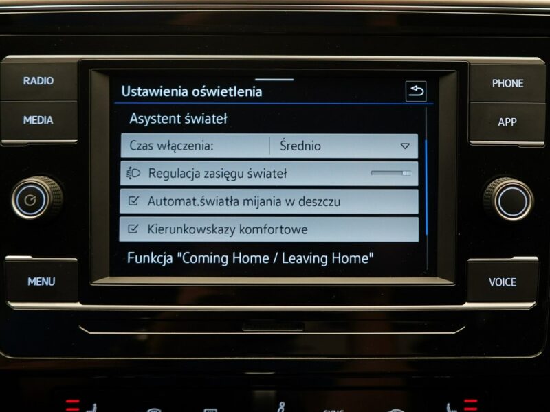 Volkswagen Passat 1.5 TSI DSG Elegance Tempomat ACC LED B8 (2014-2023)
