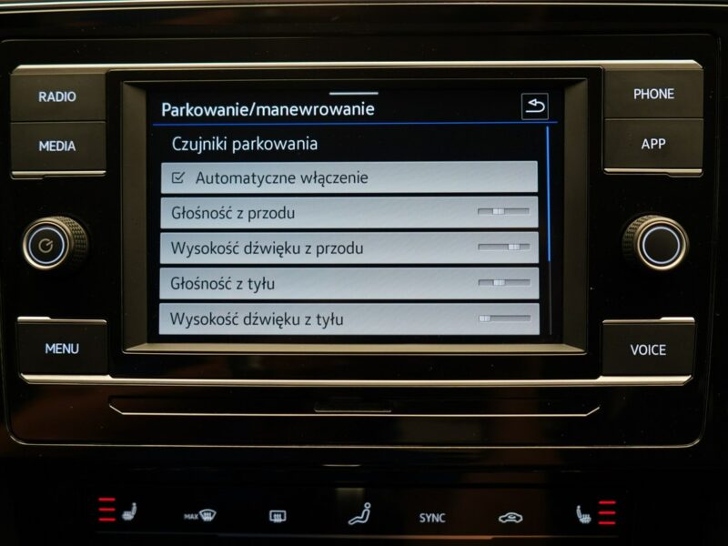Volkswagen Passat 1.5 TSI DSG Elegance Tempomat ACC LED B8 (2014-2023)