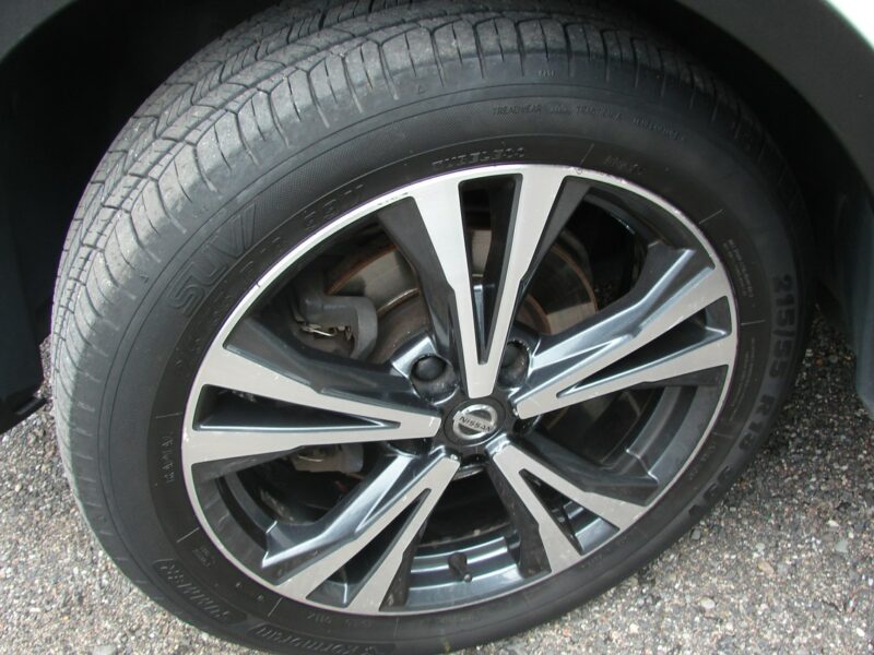 Nissan Qashqai 1.5 DCI 110 KM Nawi Panorama II (2013-2021)