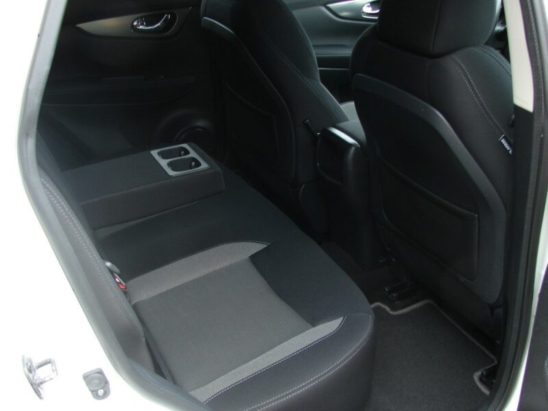 Nissan Qashqai 1.5 DCI 110 KM Nawi Panorama II (2013-2021)
