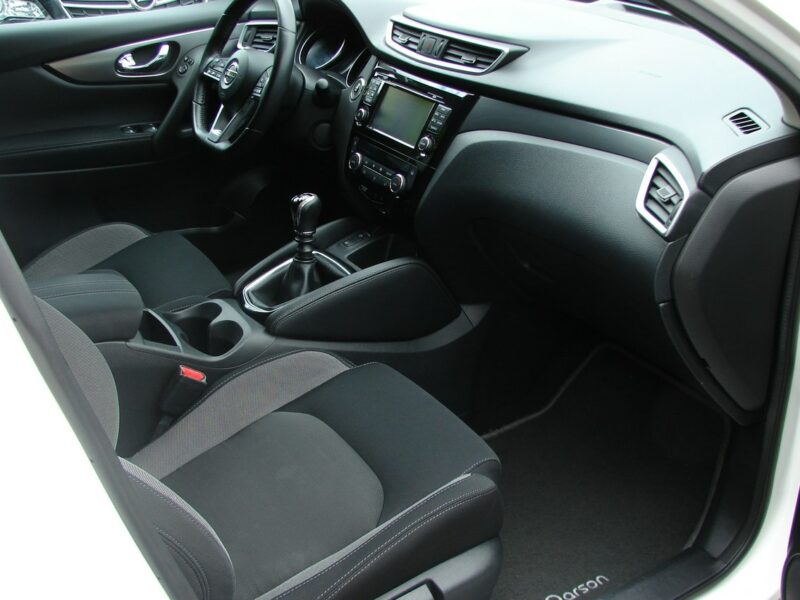Nissan Qashqai 1.5 DCI 110 KM Nawi Panorama II (2013-2021)