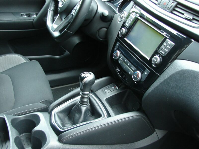 Nissan Qashqai 1.5 DCI 110 KM Nawi Panorama II (2013-2021)