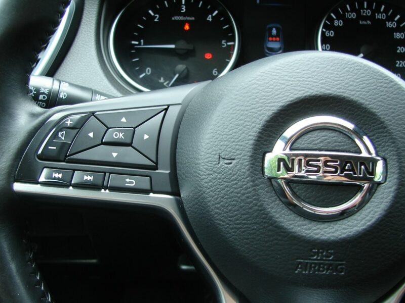 Nissan Qashqai 1.5 DCI 110 KM Nawi Panorama II (2013-2021)