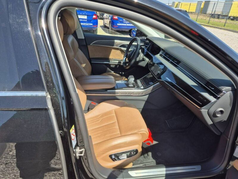 Audi A8 D5 (2017-)